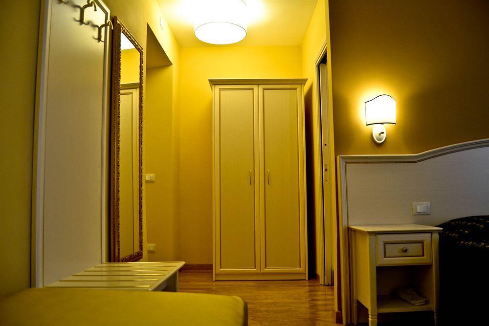 Dimora Degli Dei Hotel Rome Luaran gambar