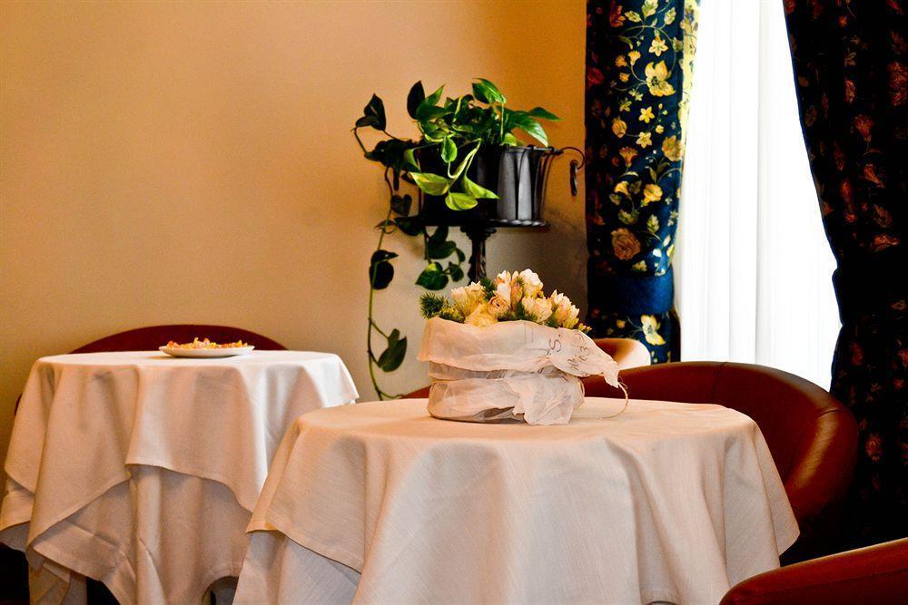 Dimora Degli Dei Hotel Rome Luaran gambar