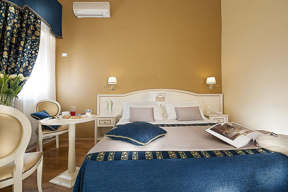 Dimora Degli Dei Hotel Rome Luaran gambar